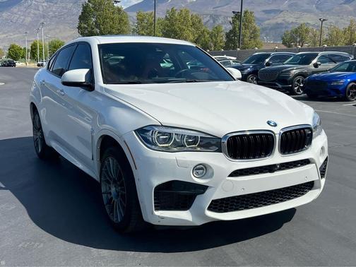 Alpine White 2015 BMW X6 M AWD 4dr