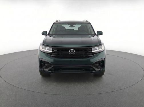 Racing Green Metallic 2021 Volkswagen Atlas 3.6L SEL