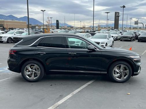 2026 Genesis GV70 2.5T Advanced