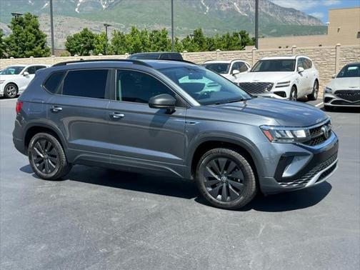 2022 Volkswagen Taos 1.5T S