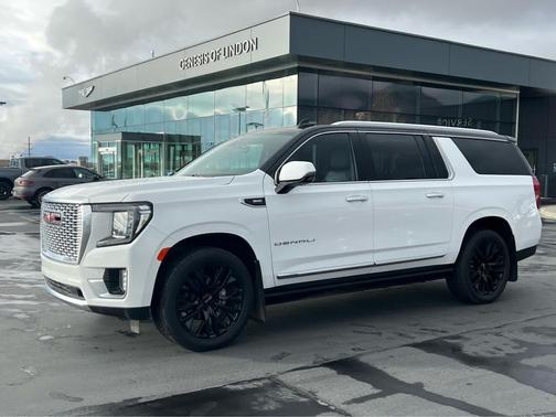 2022 GMC Yukon XL Denali