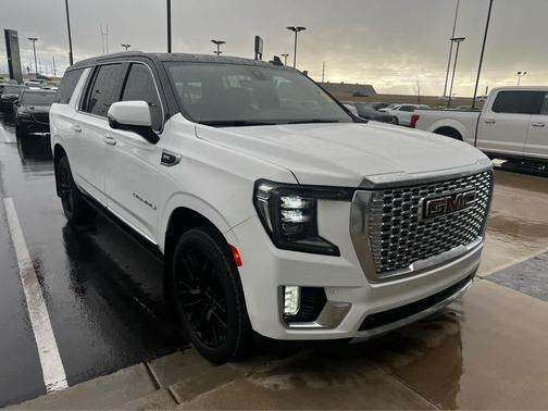 2022 GMC Yukon XL Denali