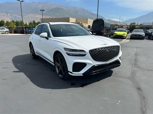 2022 Genesis GV70 2.5T AWD