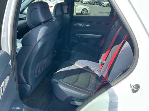 2022 Genesis GV70 2.5T AWD