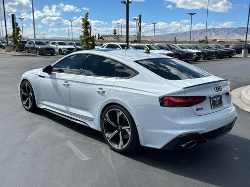 2022 Audi RS 5 2.9T