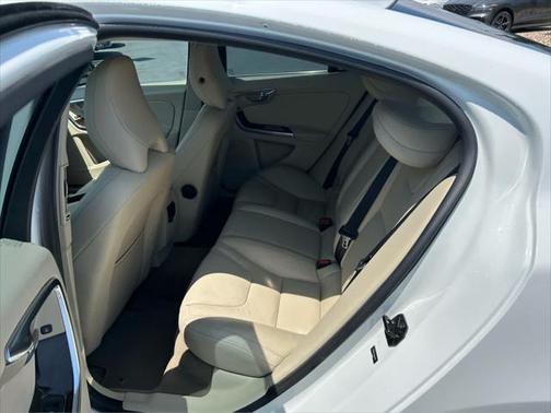 2013 Volvo S60 T5 Premier Plus