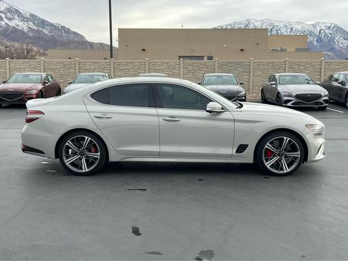 2025 Genesis G70 3.3T AWD Sport Advanced