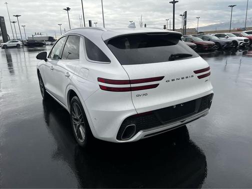 2022 Genesis GV70 2.5T AWD