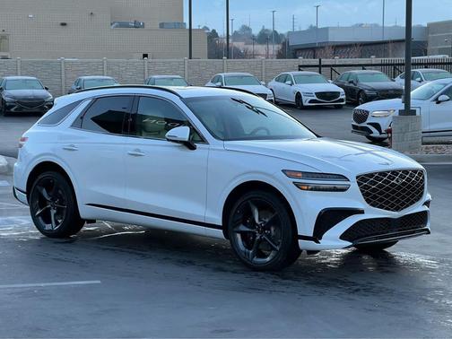 Uyuni White 2026 Genesis GV70 3.5T Sport Prestige