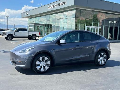 2023 Tesla Model Y Long Range Dual Motor All-Wheel Drive