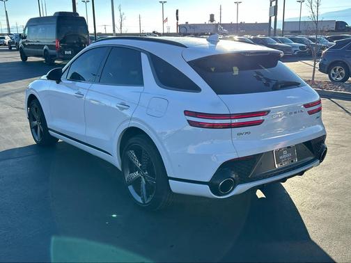 2023 Genesis GV70 2.5T AWD