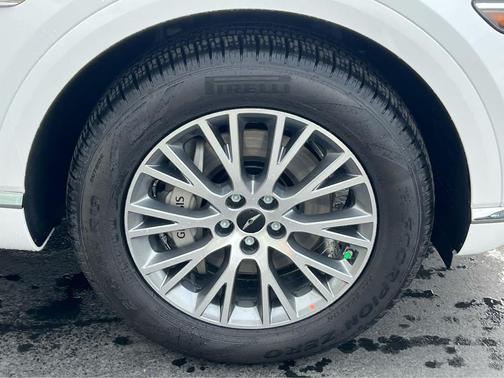 2026 Genesis GV80 2.5T