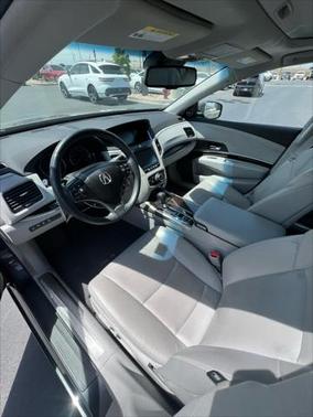 2017 Acura RLX Advance Package