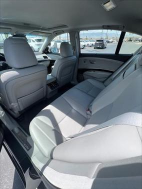 2017 Acura RLX Advance Package