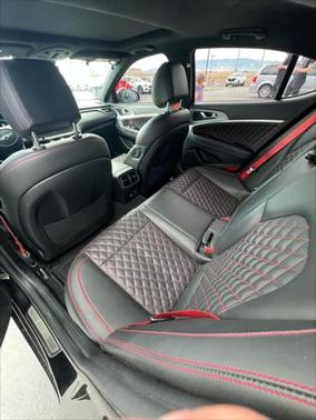 2022 Genesis G70 3.3T AWD