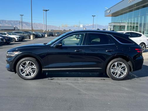 2022 Genesis GV70 2.5T AWD