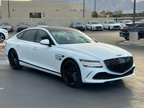 Uyuni White 2026 Genesis G80 3.5T Prestige Black AWD