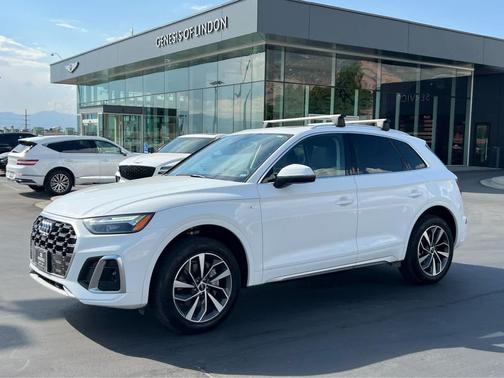 2024 Audi Q5 45 S line Premium Plus