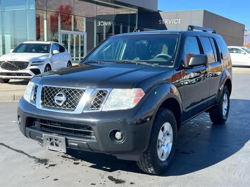2011 Nissan Pathfinder S