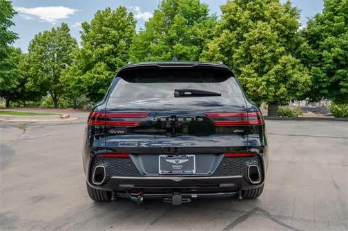 2025 Genesis GV70 2.5T AWD