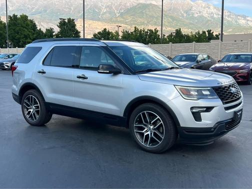 2019 Ford Explorer Sport