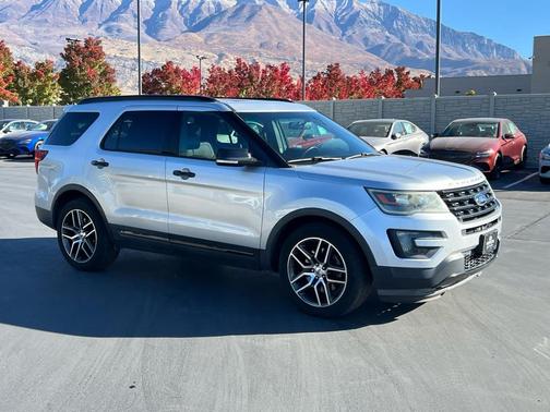 2016 Ford Explorer Sport