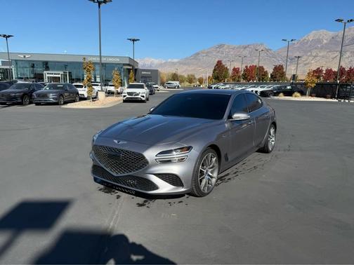 2022 Genesis G70 3.3T RWD