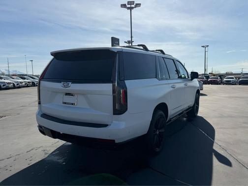 2023 Cadillac Escalade ESV Sport Platinum