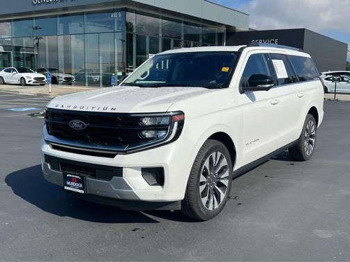 Star White Metallic Tri-Coat 2025 Ford Expedition Max Platinum