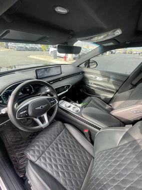 2024 Genesis GV70 3.5T AWD Sport