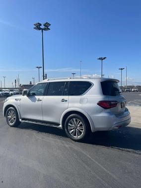 2018 INFINITI QX80 Base