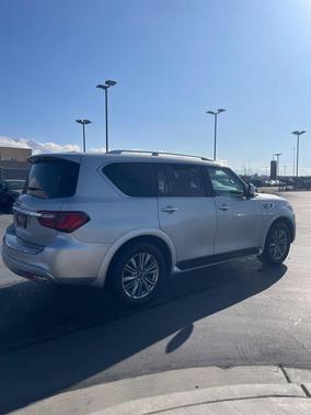 2018 INFINITI QX80 Base