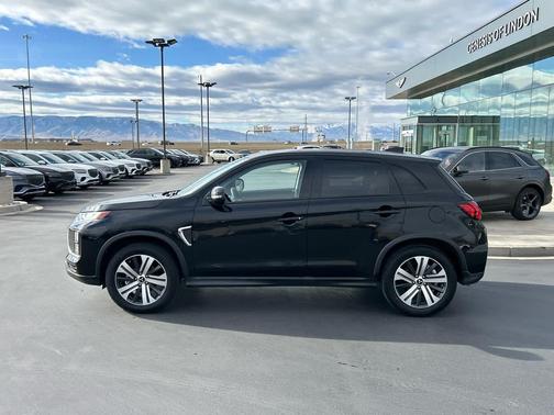 2024 Mitsubishi Outlander Sport SE
