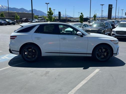 Alta White 2026 Genesis GV70 3.5T Sport Prestige