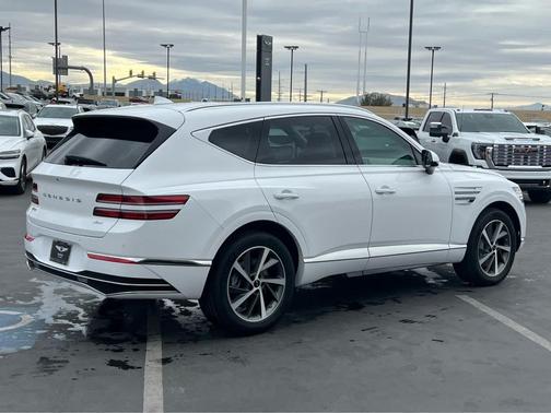 2026 Genesis GV80 2.5T