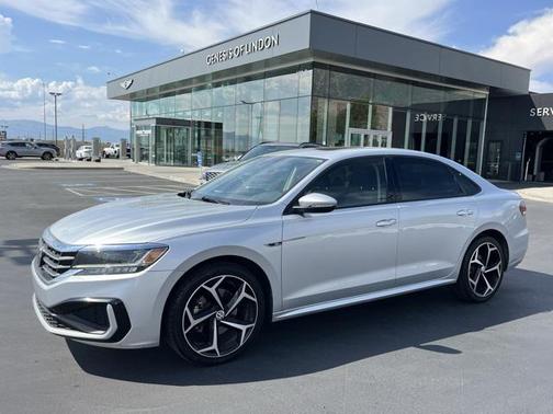 2020 Volkswagen Passat 2.0T R-Line