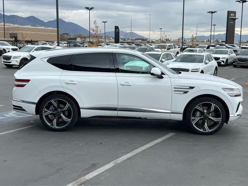 2026 Genesis GV80 2.5T
