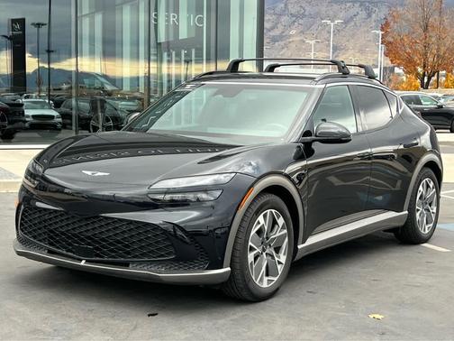 2025 Genesis GV60 Standard AWD