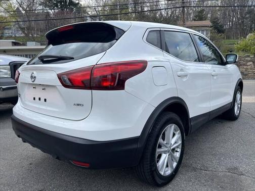 2017 Nissan Rogue Sport S