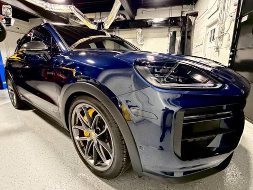 2024 Porsche Cayenne Turbo GT