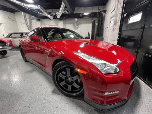 2015 Nissan GT-R Premium