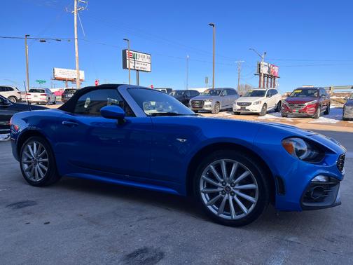 2017 FIAT 124 Spider Lusso