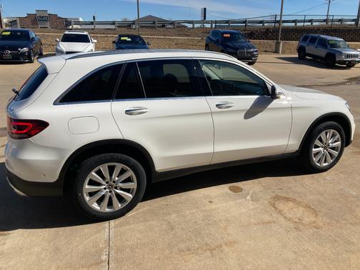 2021 Mercedes-Benz GLC 300 4MATIC