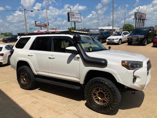 2020 Toyota 4Runner SR5