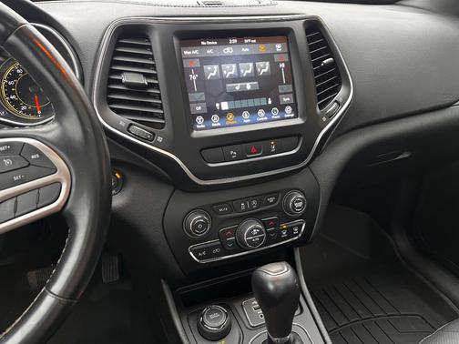 2021 Jeep Grand Cherokee 80th Anniversary