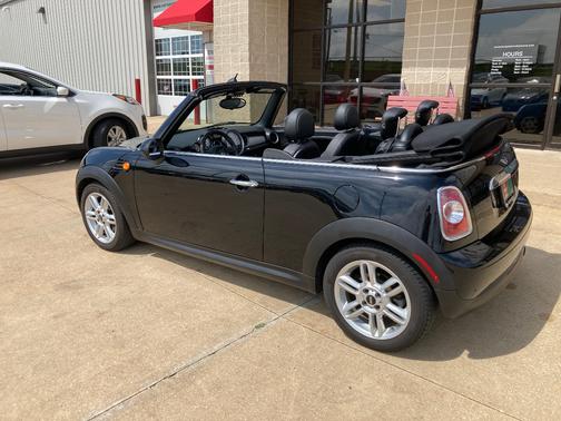 2014 MINI Convertible Cooper