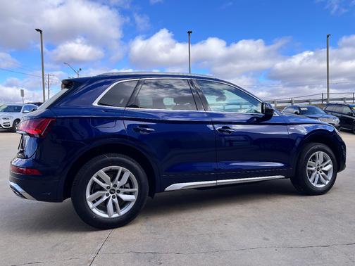 2022 Audi Q5 45 S line Premium