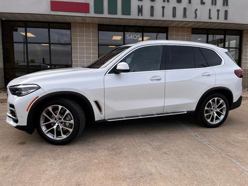 2023 BMW X5 xDrive40i