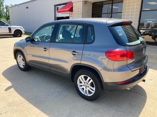 2014 Volkswagen Tiguan S