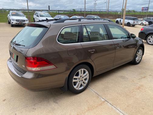 2012 Volkswagen Jetta SportWagen TDI